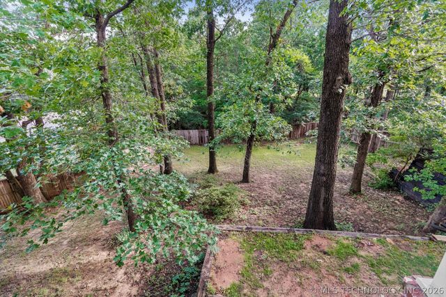 1110 N Renaissance Drive, Sand Springs, OK 74063