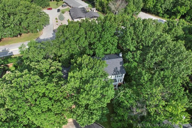 1110 N Renaissance Drive, Sand Springs, OK 74063