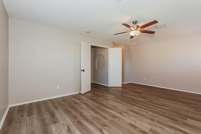 4527 E Hampton Avenue 2, Mesa, AZ 85206