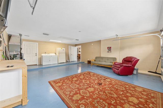 903 NE 17TH COURT, Ocala, FL 34470