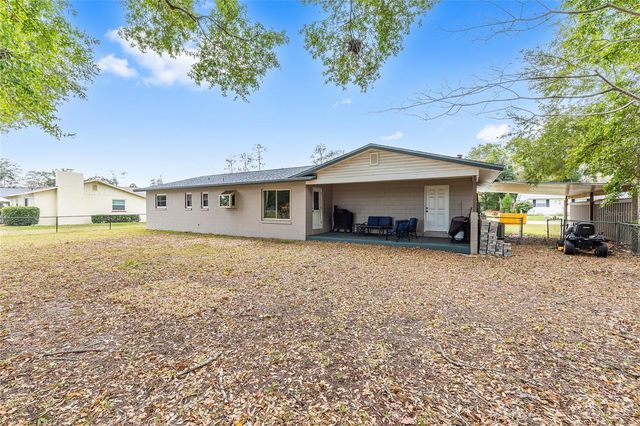 903 NE 17TH COURT, Ocala, FL 34470