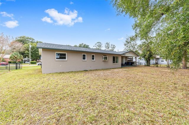 903 NE 17TH COURT, Ocala, FL 34470