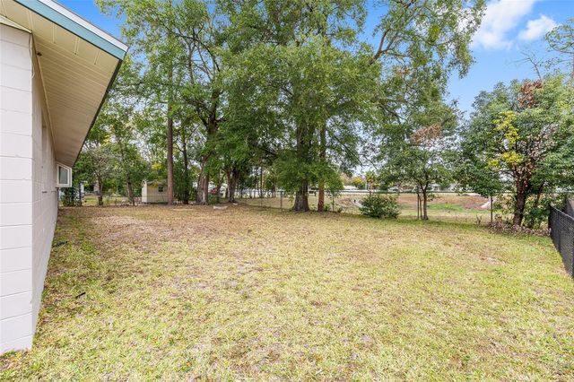 903 NE 17TH COURT, Ocala, FL 34470