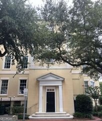 304 W Jones Street, Savannah, GA 31401