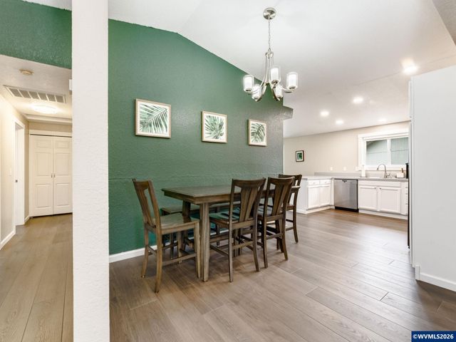 3221 SE Hathaway Dr, Corvallis, OR 97333