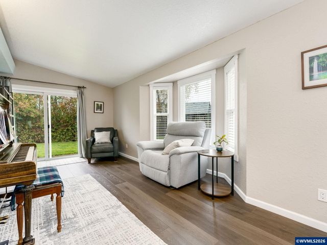 3221 SE Hathaway Dr, Corvallis, OR 97333