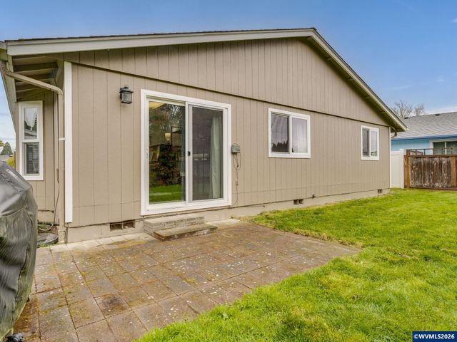3221 SE Hathaway Dr, Corvallis, OR 97333