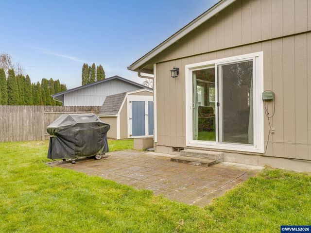 3221 SE Hathaway Dr, Corvallis, OR 97333