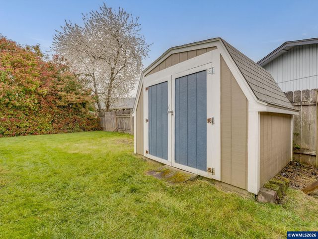 3221 SE Hathaway Dr, Corvallis, OR 97333