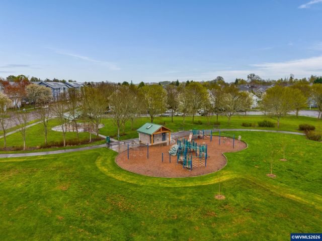 3221 SE Hathaway Dr, Corvallis, OR 97333