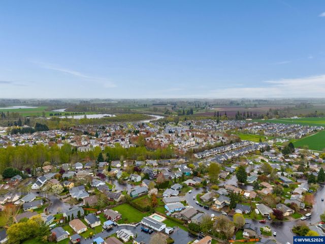 3221 SE Hathaway Dr, Corvallis, OR 97333