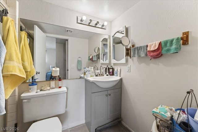 4545 Del Oro Drive, Las Vegas, NV 89102