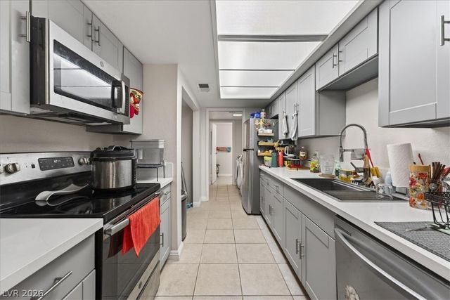 4545 Del Oro Drive, Las Vegas, NV 89102