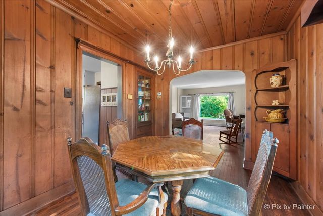 24400 N Kelsey Road, Lake Barrington, IL 60010