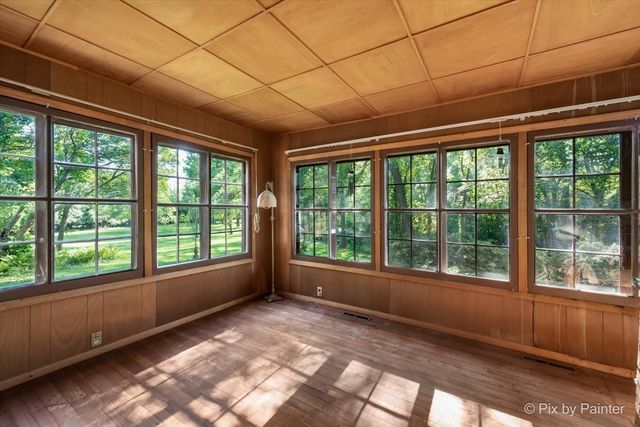 24400 N Kelsey Road, Lake Barrington, IL 60010