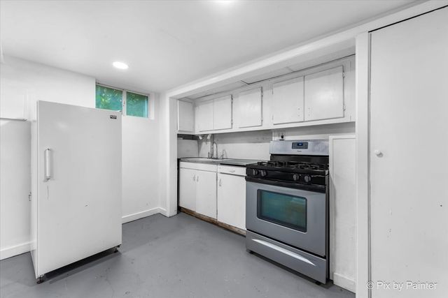 24400 N Kelsey Road, Lake Barrington, IL 60010