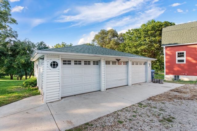 24400 N Kelsey Road, Lake Barrington, IL 60010