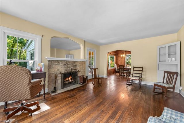 24400 N Kelsey Road, Lake Barrington, IL 60010