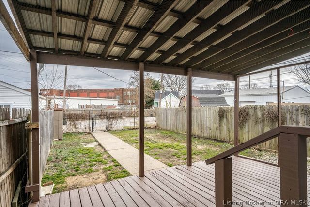 1428 Locust Street, New Albany, IN 47150