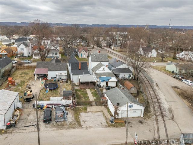 1428 Locust Street, New Albany, IN 47150