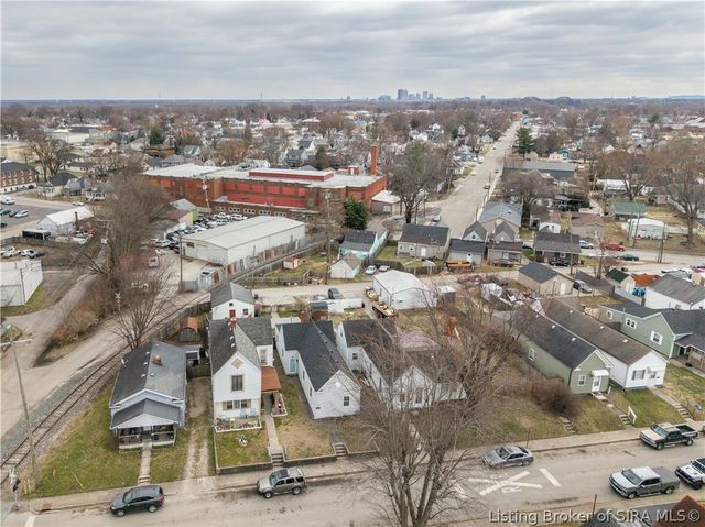 1428 Locust Street, New Albany, IN 47150