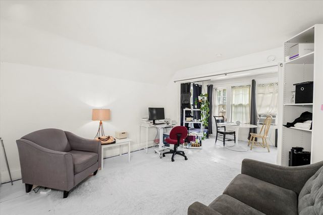 12609 Maple Avenue, Blue Island, IL 60406