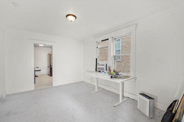 12609 Maple Avenue, Blue Island, IL 60406