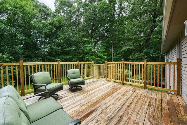 45 Neck Hill Road, Mendon, MA 01756