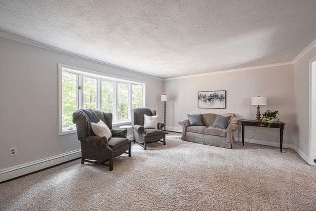 45 Neck Hill Road, Mendon, MA 01756