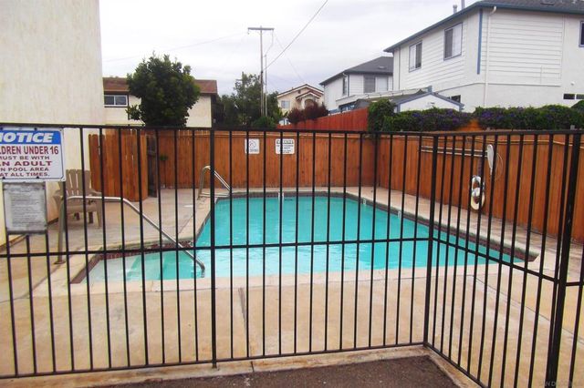 550 Park Way 04, Chula Vista, CA 91910