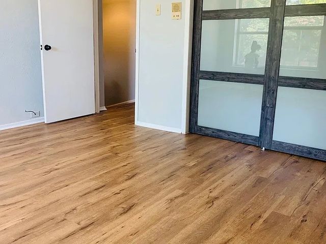 240 Rolling Hills Place, Lancaster, TX 75146