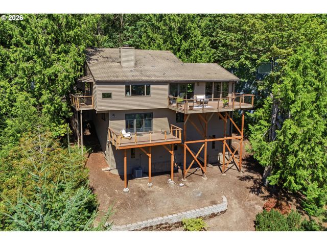 7024 Sw CANYON Dr, Portland, OR 97225