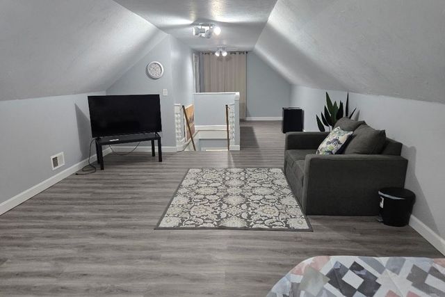 45 Pilgrim, Worcester, MA 01604