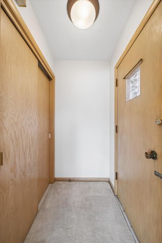 942 Sherwood Road, La Grange Park, IL 60526