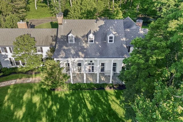 W3150 S Lakeshore DRIVE, Lake Geneva, WI 53147