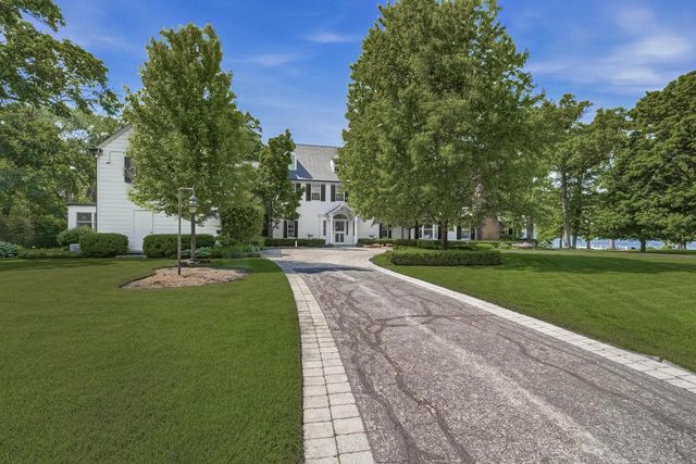 W3150 S Lakeshore DRIVE, Lake Geneva, WI 53147