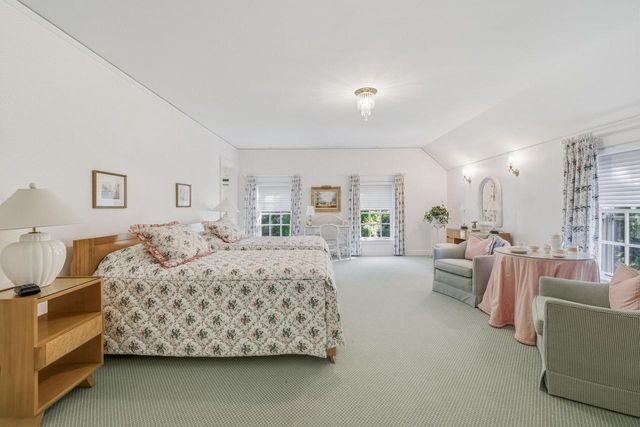 W3150 S Lakeshore DRIVE, Lake Geneva, WI 53147