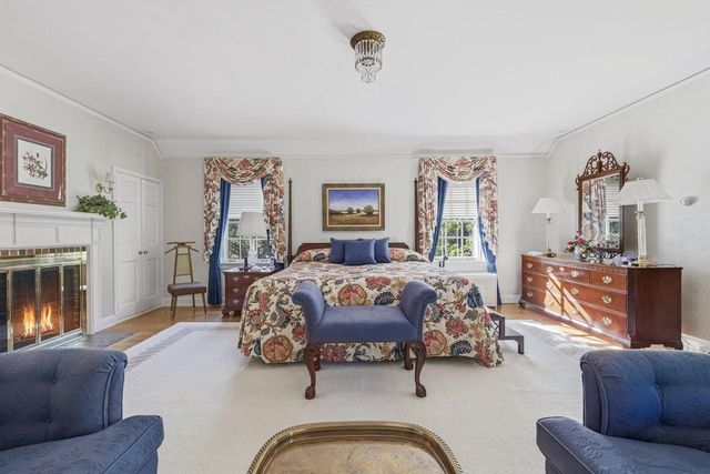W3150 S Lakeshore DRIVE, Lake Geneva, WI 53147
