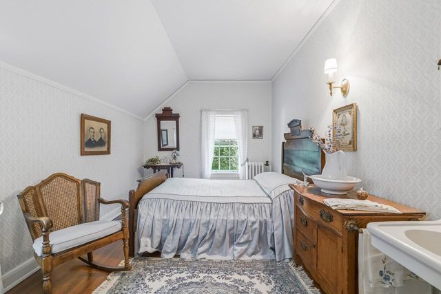 W3150 S Lakeshore DRIVE, Lake Geneva, WI 53147