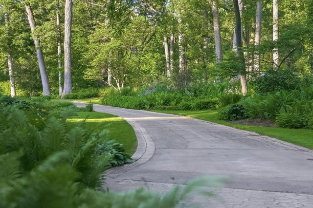 W3150 S Lakeshore DRIVE, Lake Geneva, WI 53147