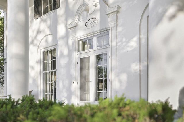W3150 S Lakeshore DRIVE, Lake Geneva, WI 53147