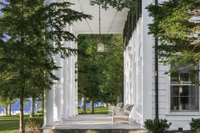 W3150 S Lakeshore DRIVE, Lake Geneva, WI 53147