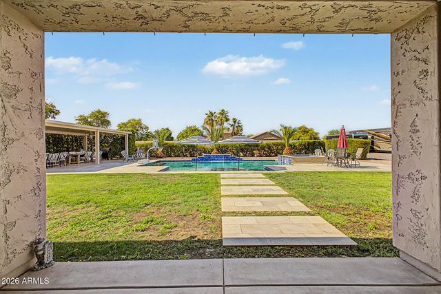 14284 W BECKER Lane, Surprise, AZ 85379
