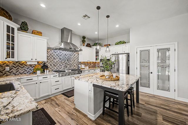 14284 W BECKER Lane, Surprise, AZ 85379