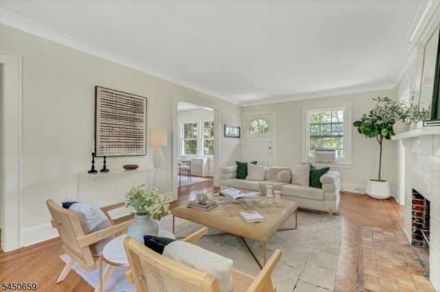 148 Essex Ave, Glen Ridge Boro Twp., NJ 07028
