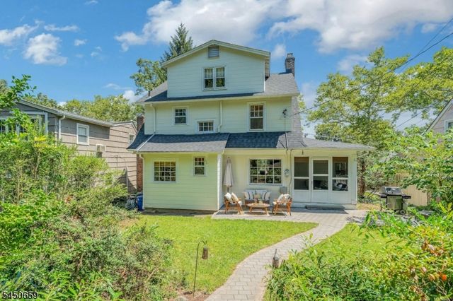 148 Essex Ave, Glen Ridge Boro Twp., NJ 07028