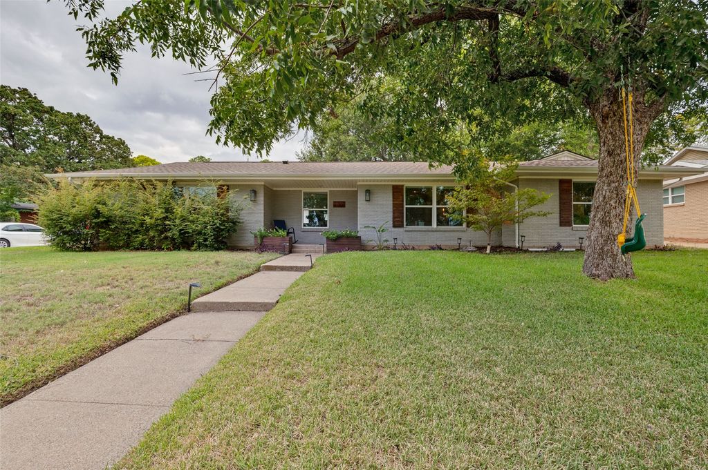 721 Hurstview Drive, Hurst, TX 76053 — photo 5
