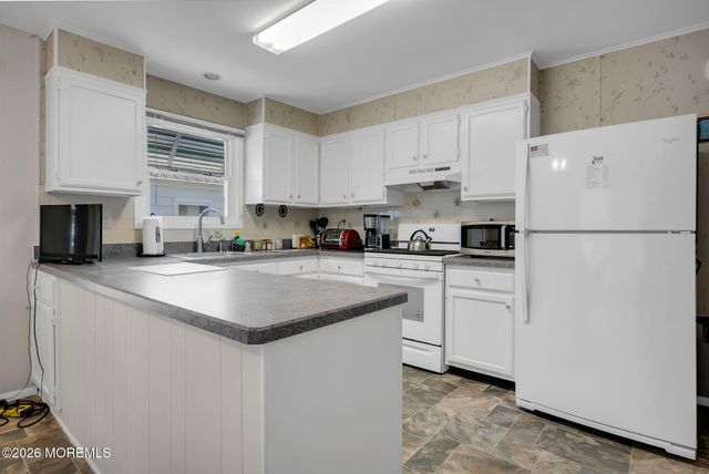 109 Freeport Boulevard, Toms River, NJ 08757