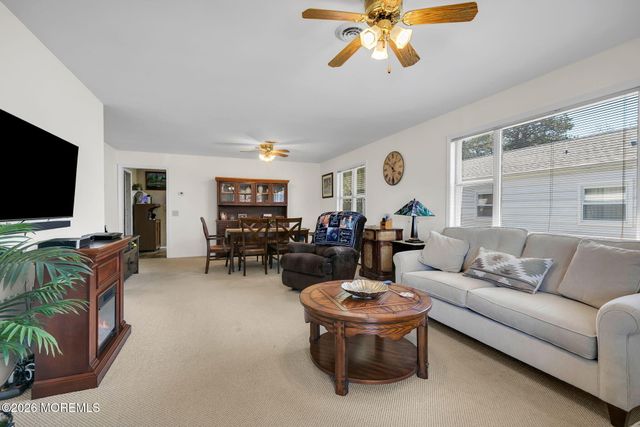 109 Freeport Boulevard, Toms River, NJ 08757