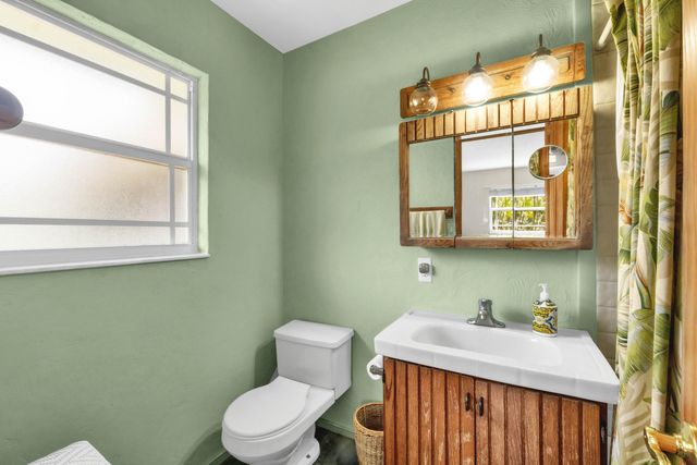 6863 Imperial Drive, West Palm Beach, FL 33411